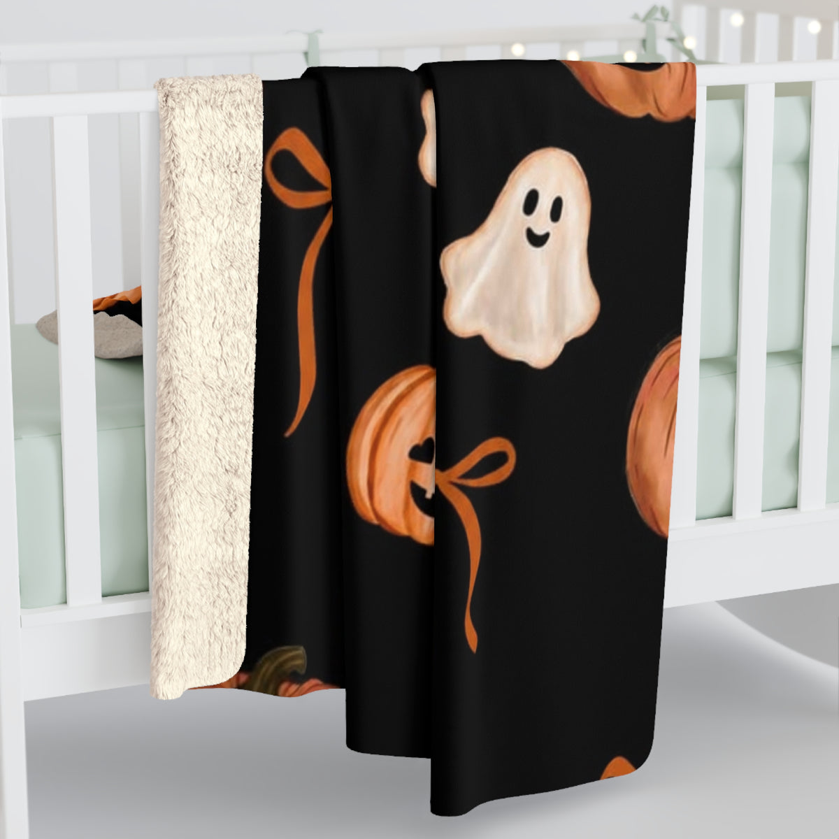 Halloween Sherpa Blanket — Cute Ghosts & Jack-o'-Lanterns Fleece Throw