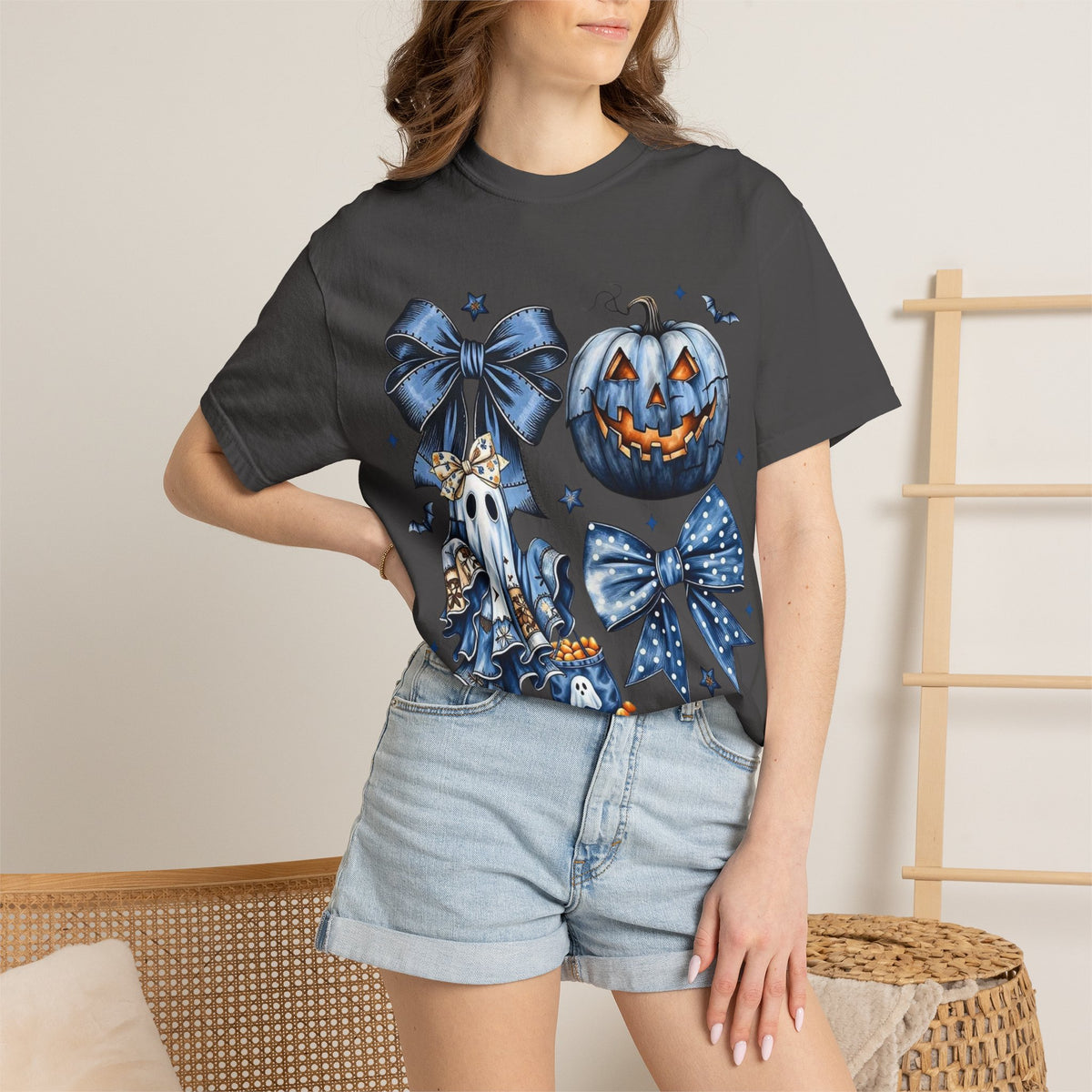 Halloween Blue Pumpkin & Ghost Graphic T-Shirt — Cute Spooky Bow Design